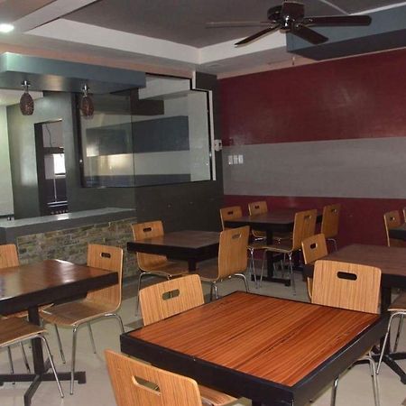 Jared Suites Upper Digos Bagian luar foto
