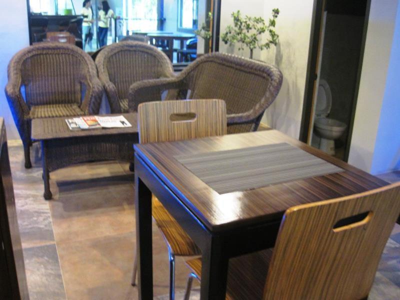 Jared Suites Upper Digos Bagian luar foto